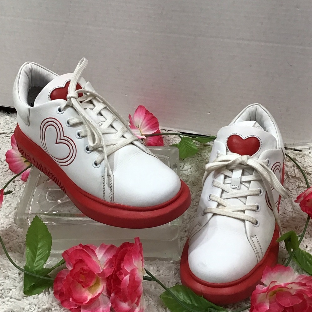 Love Moschino Free Love red and white platform leather sneakers 38